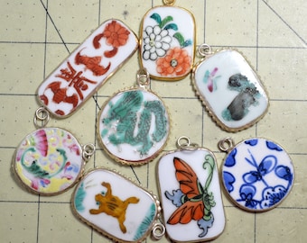 Sale Lot 8 Pieces Hand Painted Flower Porcelain Pottery Shard Pendant Charms Silver Gold Plated Bezel - Everything in the photo #1