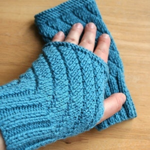 KNITTING PATTERN / Fingerless Gloves Knitting Pattern / Unisex Knitting Pattern / Mitts Gloves Knitting Pattern / PDF Download, Hygge image 3