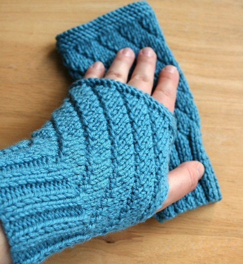 KNITTING PATTERN / Fingerless Gloves Knitting Pattern / Unisex Knitting Pattern / Mitts Gloves Knitting Pattern / PDF Download, Hygge image 3