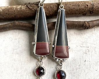 Polychrome Jasper and Garnet Art Deco earrings