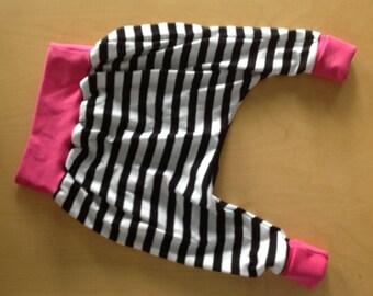 Marimekko BABY harem pants Pink details