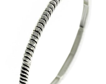 Sterling Silver Plated Bangle Bracelet, Ribbed Design, Stacking Bangle 75iL2