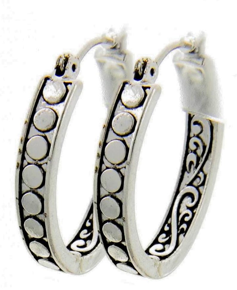 Regalo*Pendientes de aro ovalados de metal con filigrana interior y bola exterior para mujer, chapados en plata de ley, estilo Brighton 31CL6 LW imagen 3