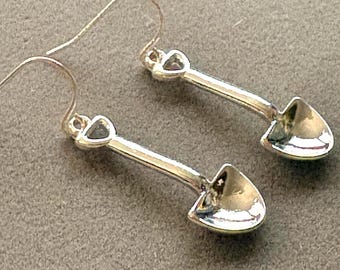 Themed*Silver Shovel earrings Trowel Earrings Gardening Earrings Gardener Earrings Gardening Tool Shovel Jewelry Handmade 30iL3 LW