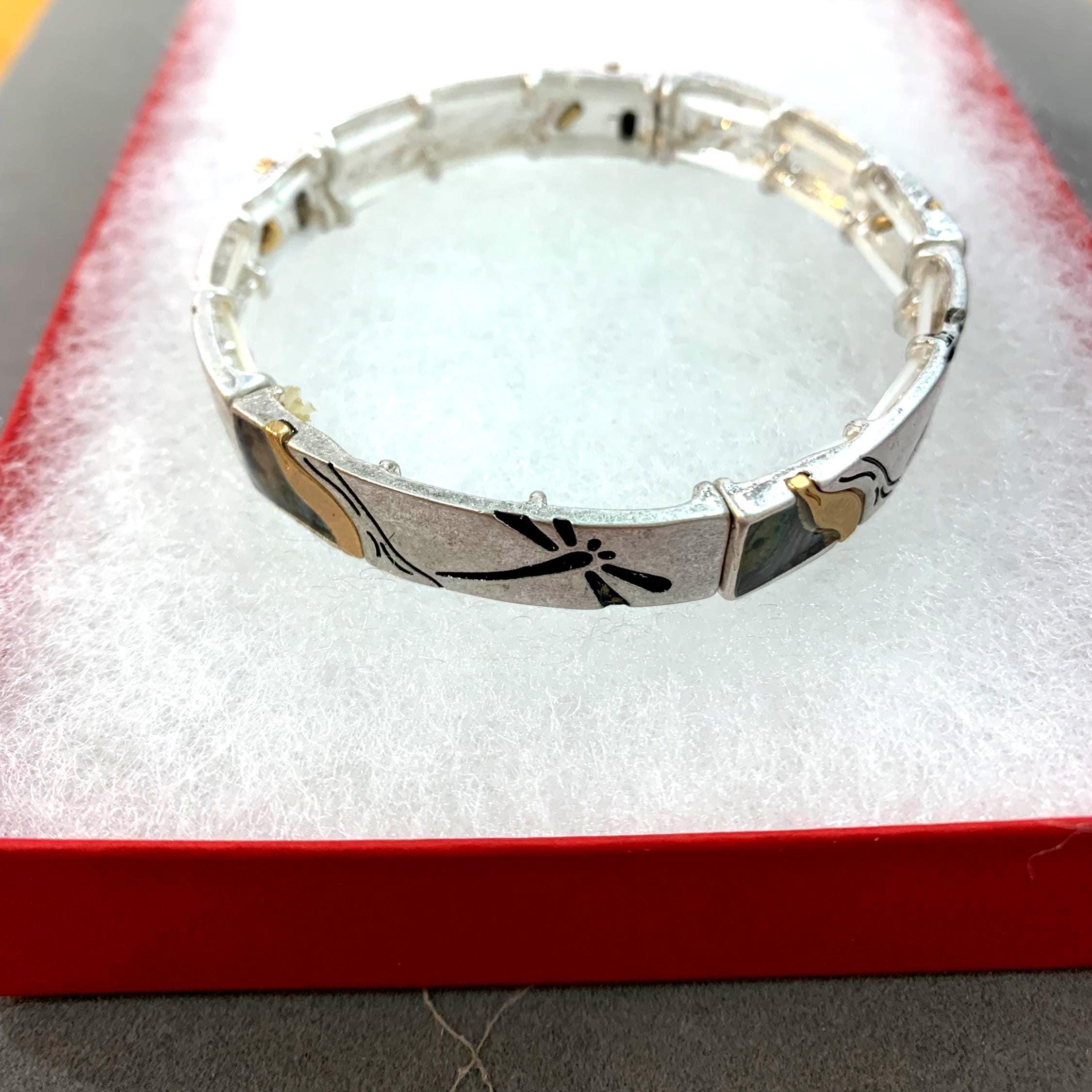 NEWEI Bracciale Con Ciondolo Libellula In Acciaio Inox 316L - Gioiello Regalo Per Donne E Ragazze, Confezione Regalo In Velluto - 3