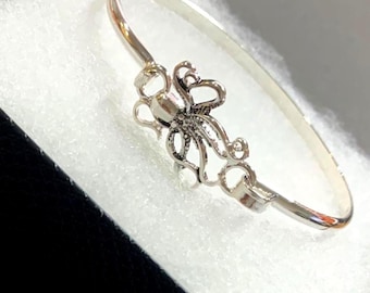 Inspiré de l'océan *** Bracelet pieuvre minimaliste amoureux de l'océan, cadeau jonc pieuvre pour elle, coulée à la main en argent sterling plaqué 73iL7 BT T