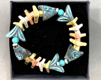 楽しい***魚の骨ブレスレット 魚の骨ジュエリー ストレッチブレスレット 魚の骨格 可動式魚の骨 マルチカラー 夏 マリン ビーチ 75GU2 BT T