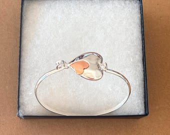 Regalo*Bracciale rigido a forma di cuore in argento con cuore in oro rosa per lei, placcato in argento sterling, realizzato a mano, regali per San Valentino 71PL9 LW