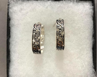 Overhangende* metalen actieve filigraanoorbellen Handgemaakte sieraden voor vrouwen Cadeau voor haar Sterling verzilverd Brighton-stijl 30o7 LW