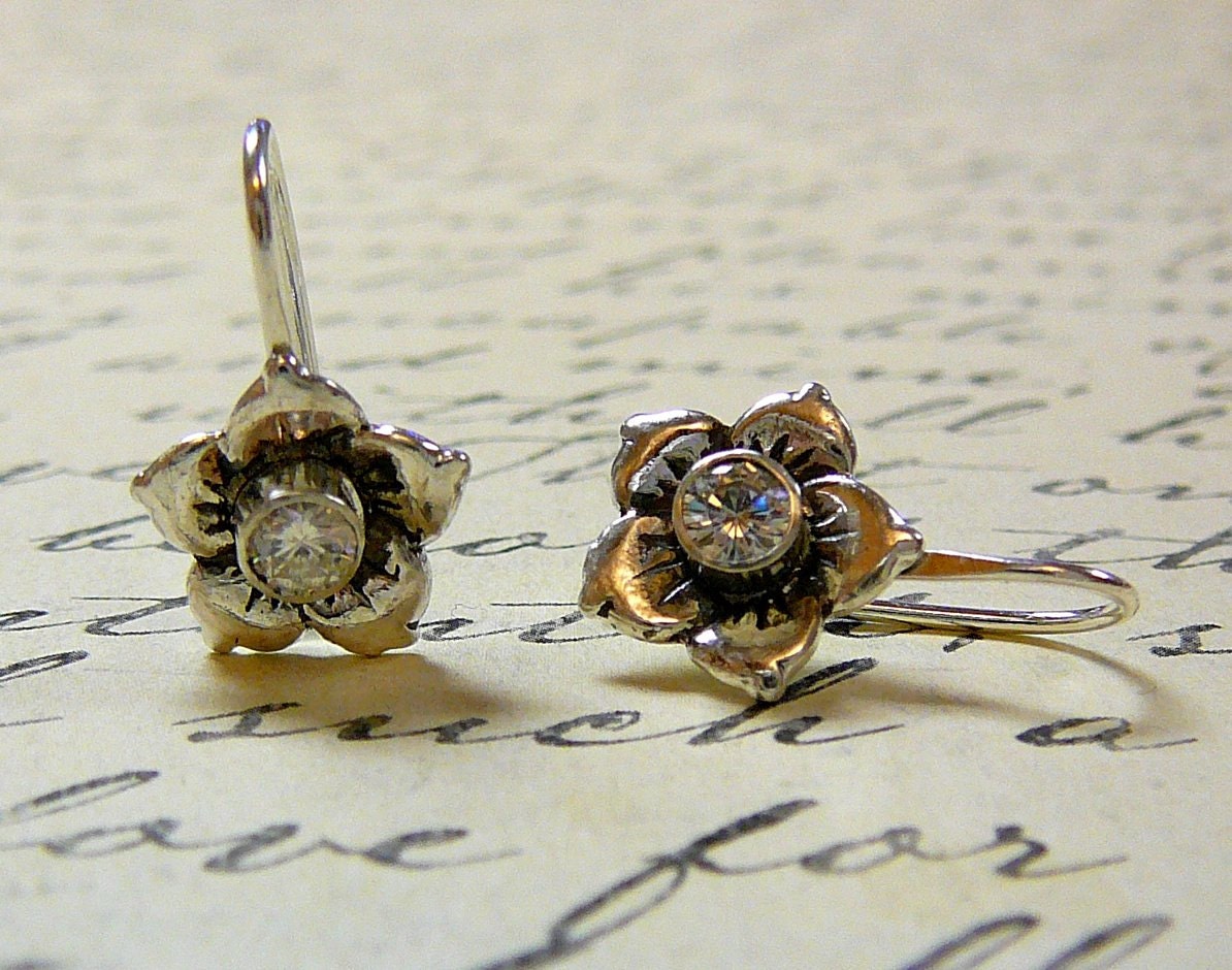 Clara Bow Earrings