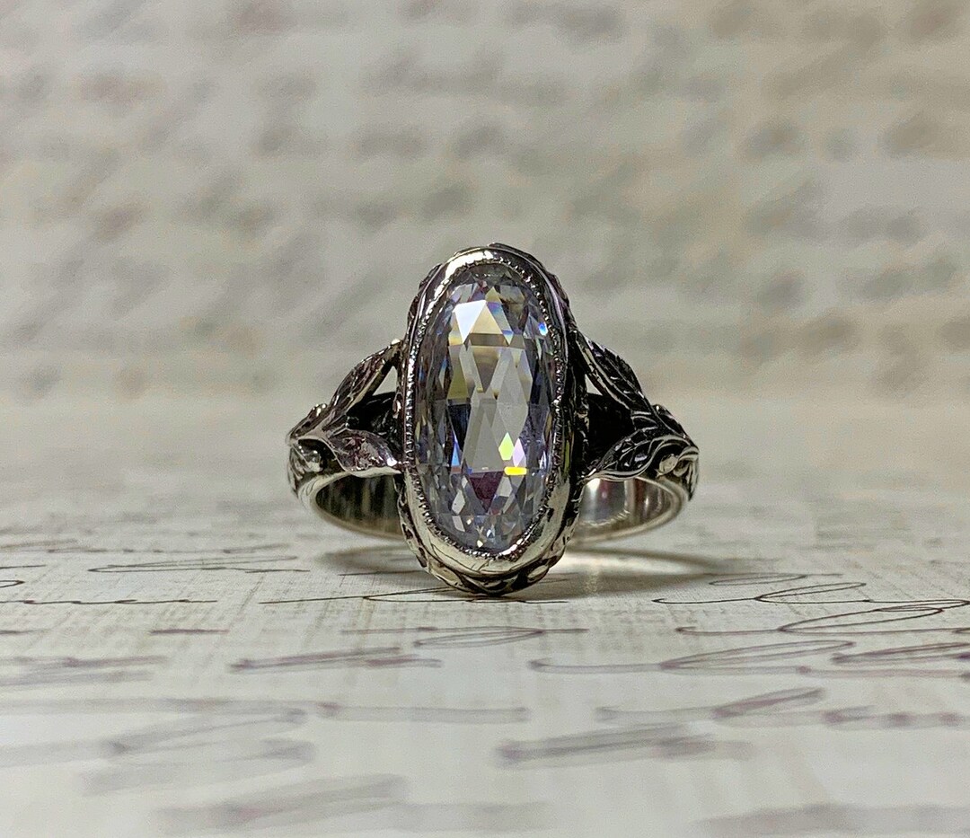 Liliana Oval Ring Beautiful Gothic Vintage Sterling Silver Floral Band ...