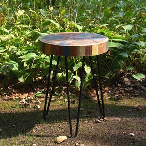 Hand-Carved Reclaimed Wood End Table, Small Round Side Table for Living Room or Bedroom, Rustic Accent Furniture