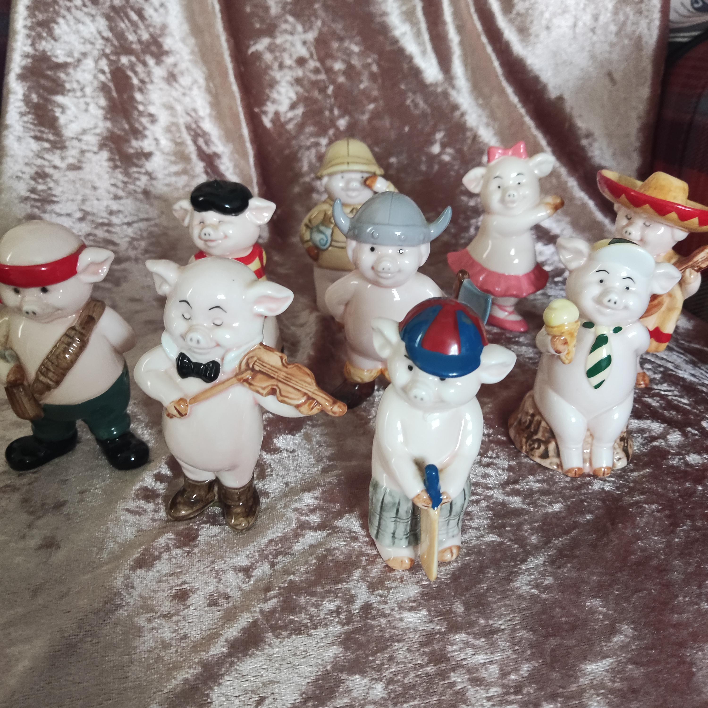 Vintage Danbury Mint Piggies - Collectors Figurines - Porcelain