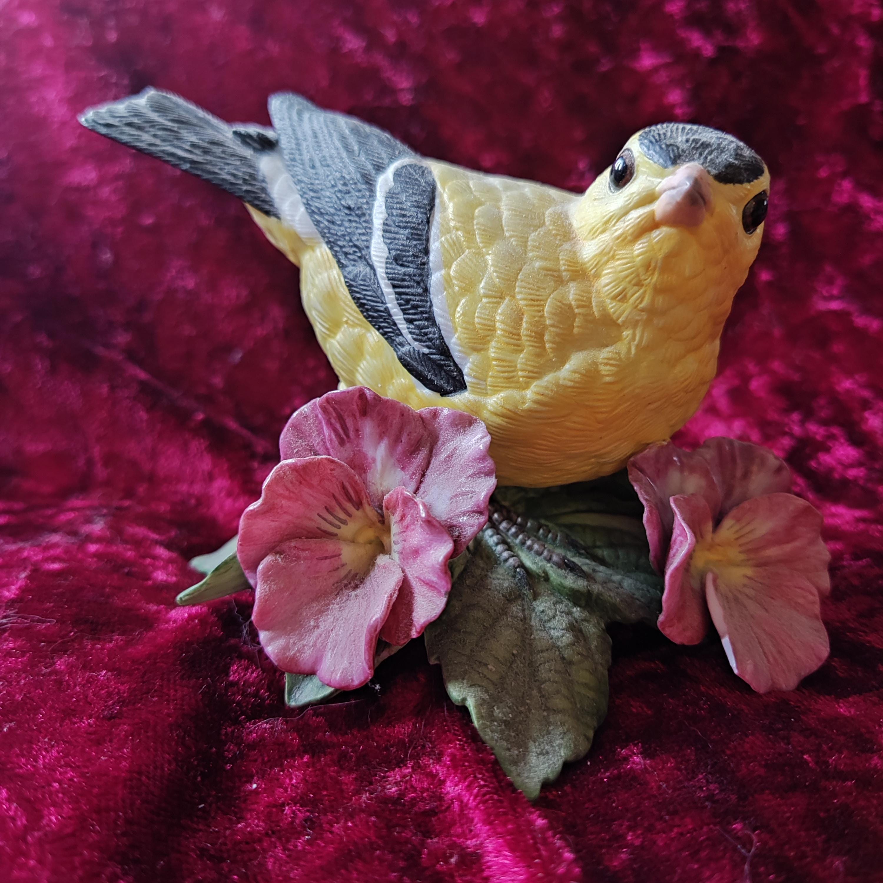 Vintage Brooks and Bentley Bird Figurine - American Goldfinch