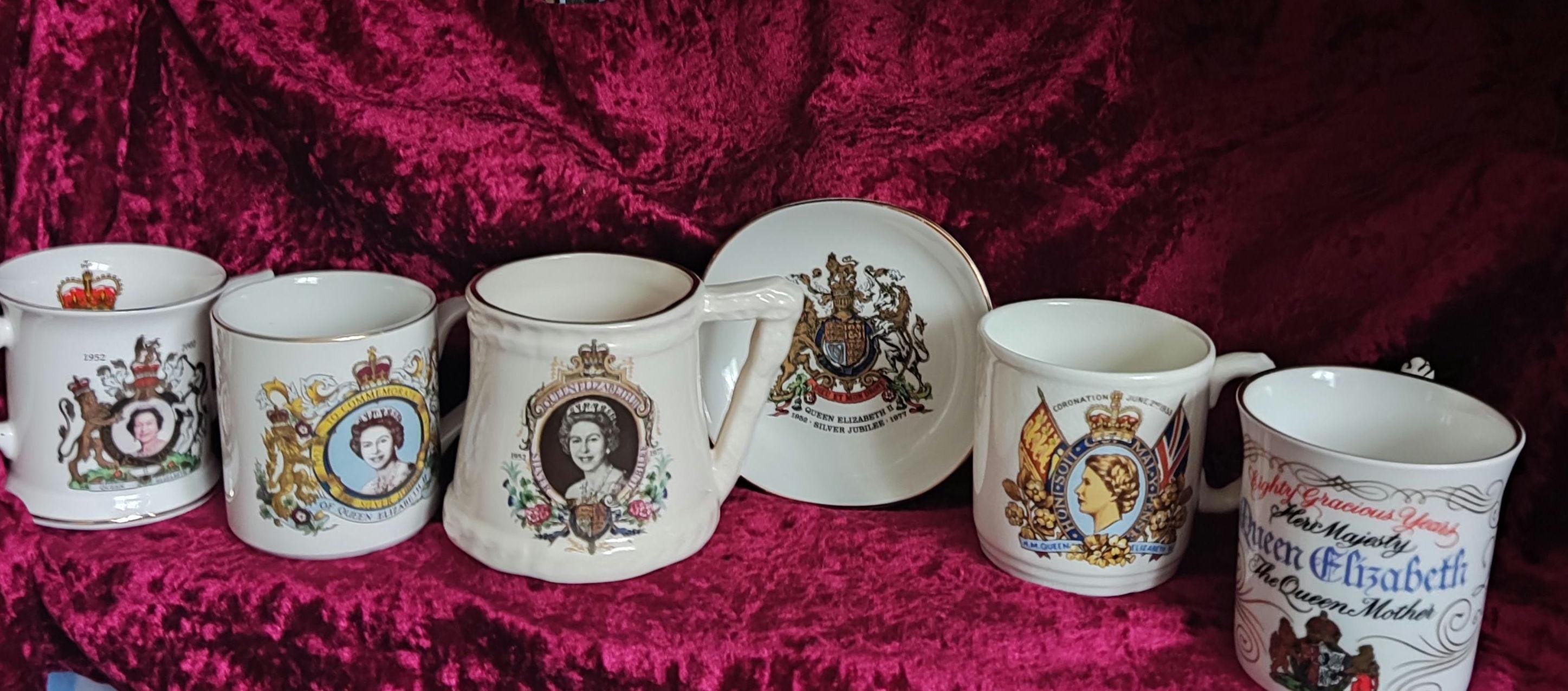 王室記念マグカップ - 女王即位記念品 - 皇太后 - エリザベス女王