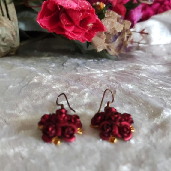 Danbury Mint a Dozen Red Roses Drop Earrings 24kt Gold Plated