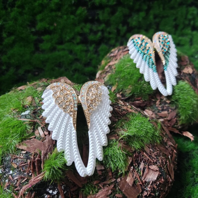 Elegant Angel Wings Brooch - Rhinestone Pin - Elegant Jewellery ...