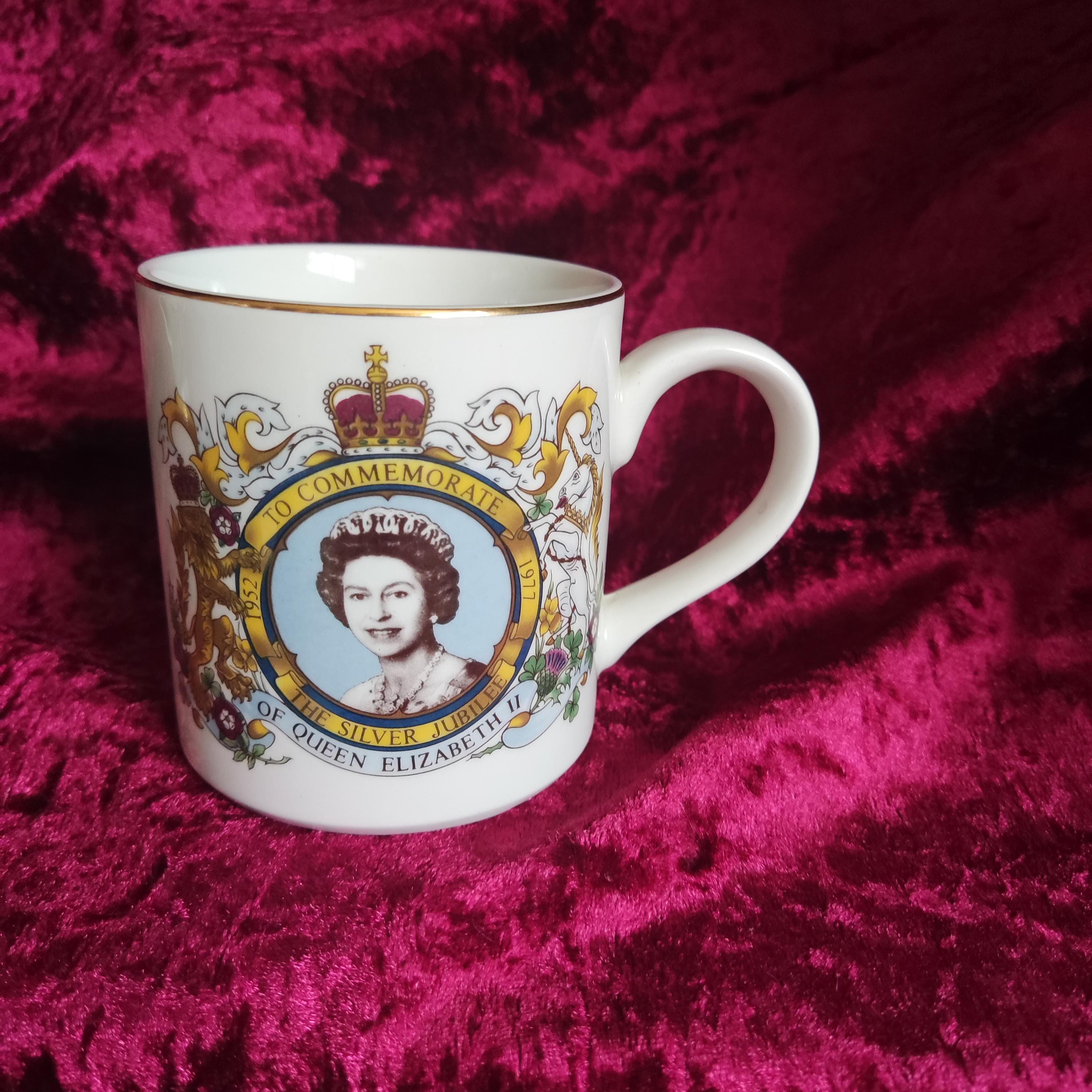 王室記念マグカップ - 女王即位記念品 - 皇太后 - エリザベス女王