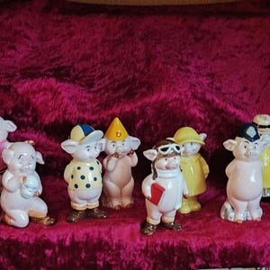 Vintage Danbury Mint Piggies - Collectors Figurines - Porcelain