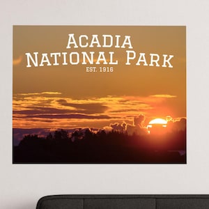 Póster de satén / Parque Nacional Acadia / Amanecer en Schoodic Point sobre el océano Atlántico / Arte mural costero de Maine / Regalo para amantes de la naturaleza / Atardecer / WDA