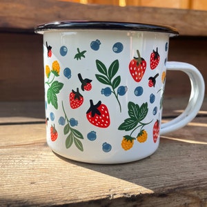 12 oz Wild Berries Enamel Mug