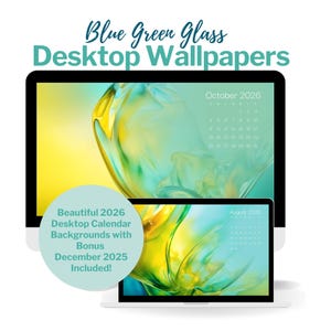 以下が含まれることがあります： デスクトップコンピュータとラップトップは、青と緑のガラスのデスクトップ壁紙を表示します。コンピュータの画面には2026年10月のカレンダーが表示されます。ラップトップの画面には2026年8月のカレンダーが表示されます。画像には「ボーナス2025年12月を含む美しい2026デスクトップカレンダーの背景！」と書かれています。