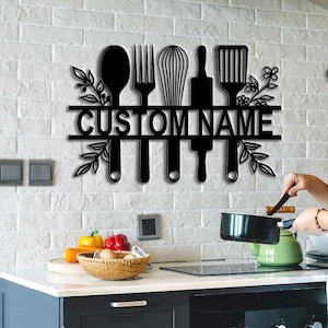 Personalized Kitchen Name Metal Sign,Custom Kitchen Metal Wall Hanging,Family Kitchen Sign,Dining Room Decor,Cooking Gift,8-24 Inch