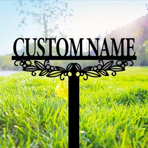 Custom Garden Metal Sign with Stake,Personalized Garden Decor,Yard Stake Sign,Yard Decor,Lawn Metal Sig ,Gardener Gift,8-24 Inch