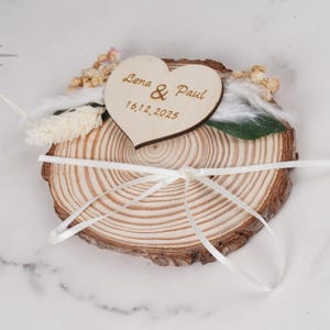 Porta anelli con fiori secchi per matrimoni personalizzati, disco in legno per anelli nuziali personalizzati con fiori secchi, nuova decorazione per la casa, regalo per sposi novelli