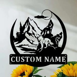 Custom Howling Wolf Mountain Tree Moon Metal Wall Decor,Personalized Howling Wolf Name Metal Sign,Hunter Cabin Decor,Hunter Gift,8-24 inch