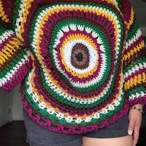Customizable crochet eye sweater