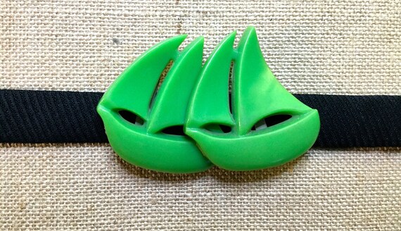 Bakelite Belt Buckle, Green Bakelite Sailboat, Sai