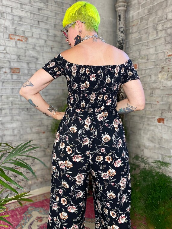 Vintage Floral Jumpsuit with Elastic - image 5