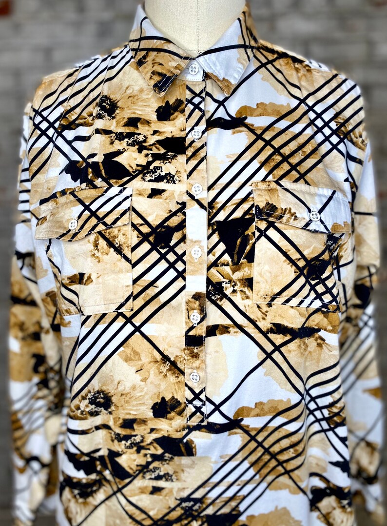Vintage Abstract Button Up image 7