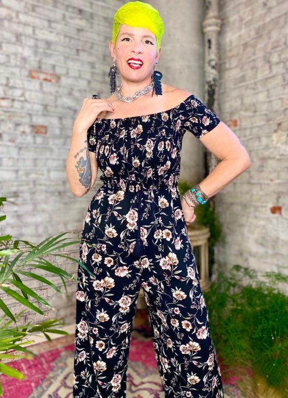 Vintage Floral Jumpsuit with Elastic - image 2