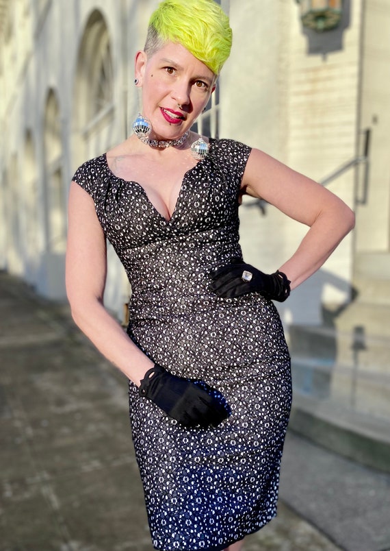 Pinup Dress Holiday Party