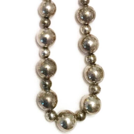 Sterling silver bead necklace - 1970s - 16 inch s… - image 4