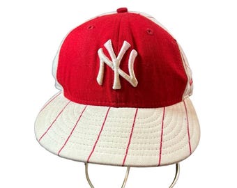 Vintage New York Yankees Fitted Cap: Red Pinstripe, White Logo, Size 7 1/8
