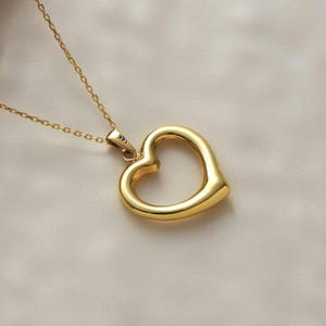 Collana a forma di cuore in oro massiccio 14K per fidanzata, collana a forma di cuore in oro per amante, collana con ciondolo a forma di cuore, collana a forma di cuore delicata, regalo di San Valentino
