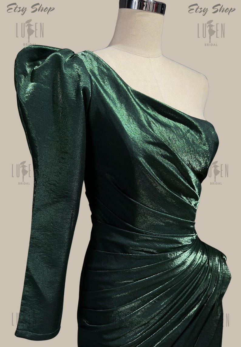 Trendy One Shoulder Green Long Sleeve Mermaid Evening Gown JTE452