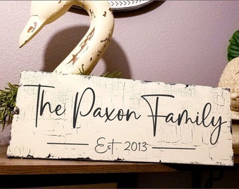 Customized Family Sign | 4 Sizes | Custom Sign | 3 sizes | Wedding Sign | Lake Sign | Vintage Style | Shabby Cottage | Personalized Sign