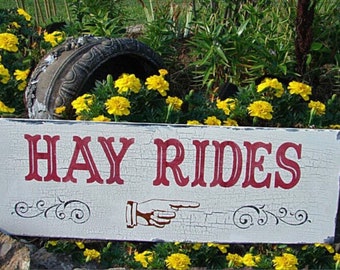 HAY RIDES Sign - 10X24 - Vintage Style - Fall Autumn DECOR - Primitive Signs - Porch Signs - Hand Painted & Handmade