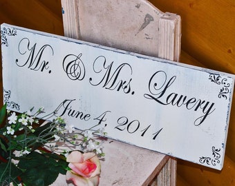 Custom Wedding Signs | Wedding Signs| Custom MR and MRS | Self Standing | 18X7 | Vintage Style | Cottage Shabby Signs