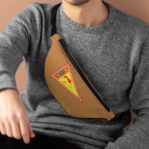 Wolf&#39;s Head Bay Adventure Fanny Pack, Versatile Travel Bag, Hiking Accessory, Festival Gear, Gift for Outdoor Enthusiasts, Birthday Bumbag