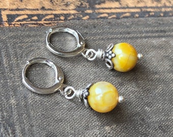 Yellow Gray Agate Earrings, Silver Huggie Hoop Earrings