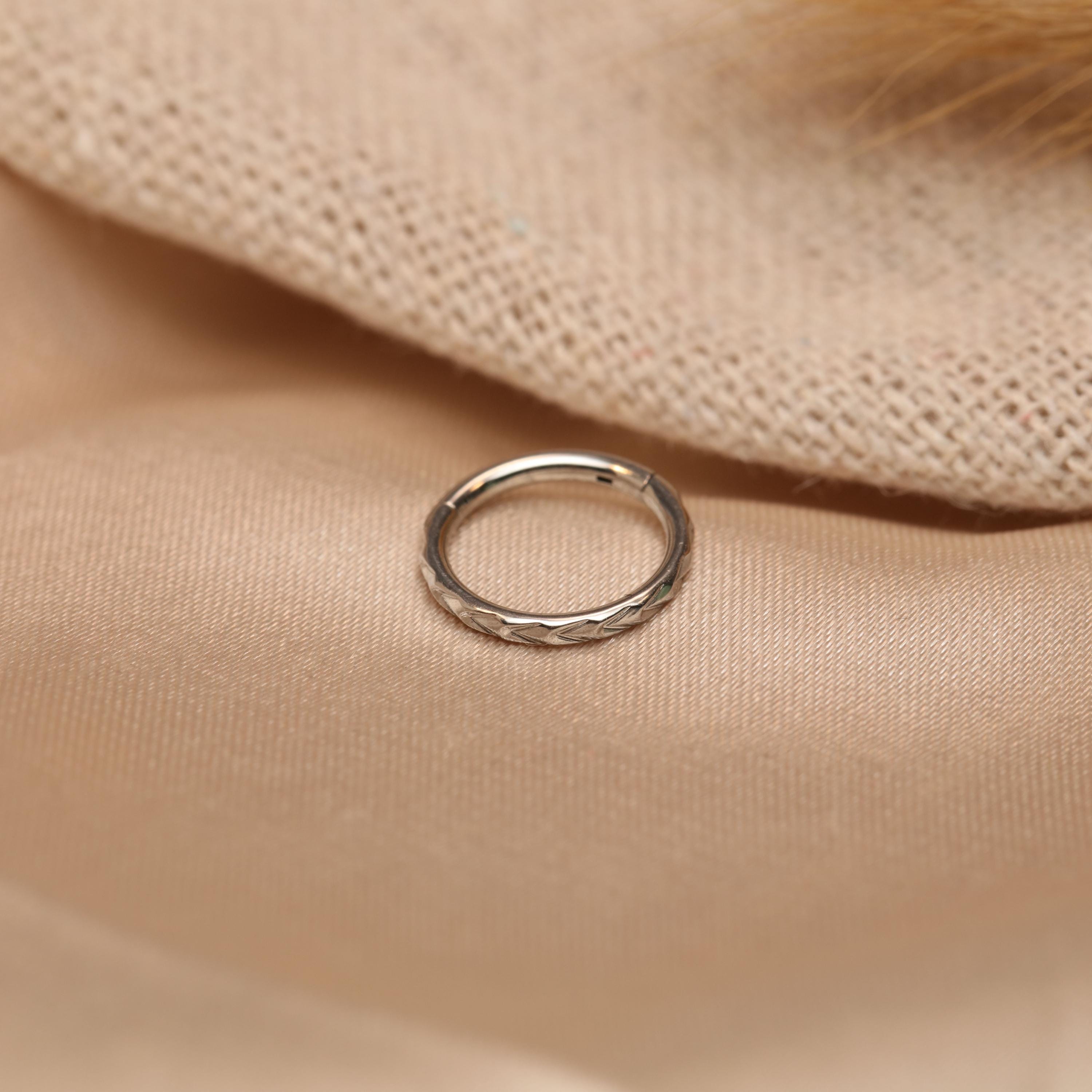 Unique Spike Nose Hoop Nose Ring Medical Steel Nose Ring Suitable for ...