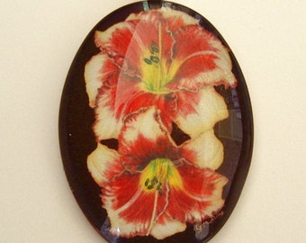 Daylily Art Glass Pendant: "Panama Jack" Floral Jewelry