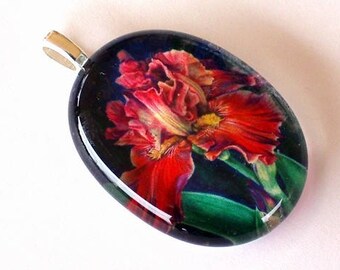Red Gold Iris Art Glass Pendant: Cafe Coffea Flower, Silver Plated