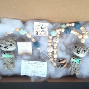 Otter gift set | Crochet | Personalized | Stroller chain | Pacifier chain