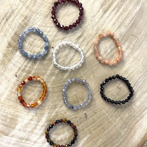 Facettierte Ringe - Steinsorten auswählen